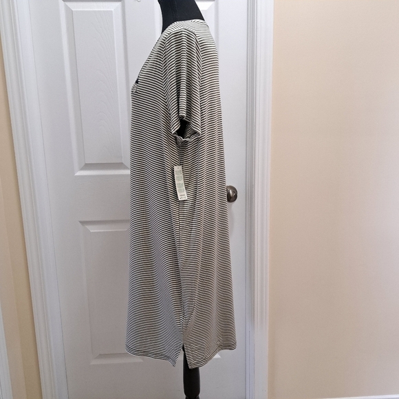 Miiyu | Simons PJ's Striped Sleep Dress V-neck Women's XL Embroidered Pyjama - Picture 7 of 14